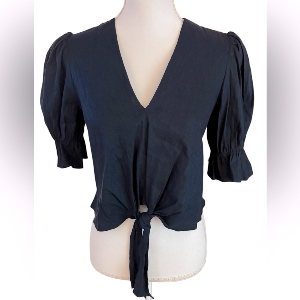 Antonio Melani bethany linen top.